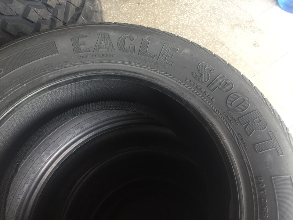 Горит лампа давления масла. — Lada Приора седан, 1,6 л, 2008 года ...