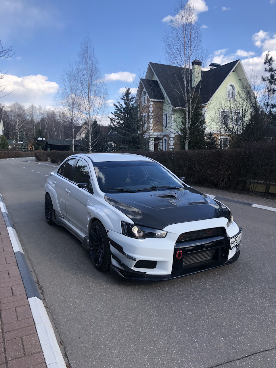 Mitsubishi Lancer Evolution 10 Купить