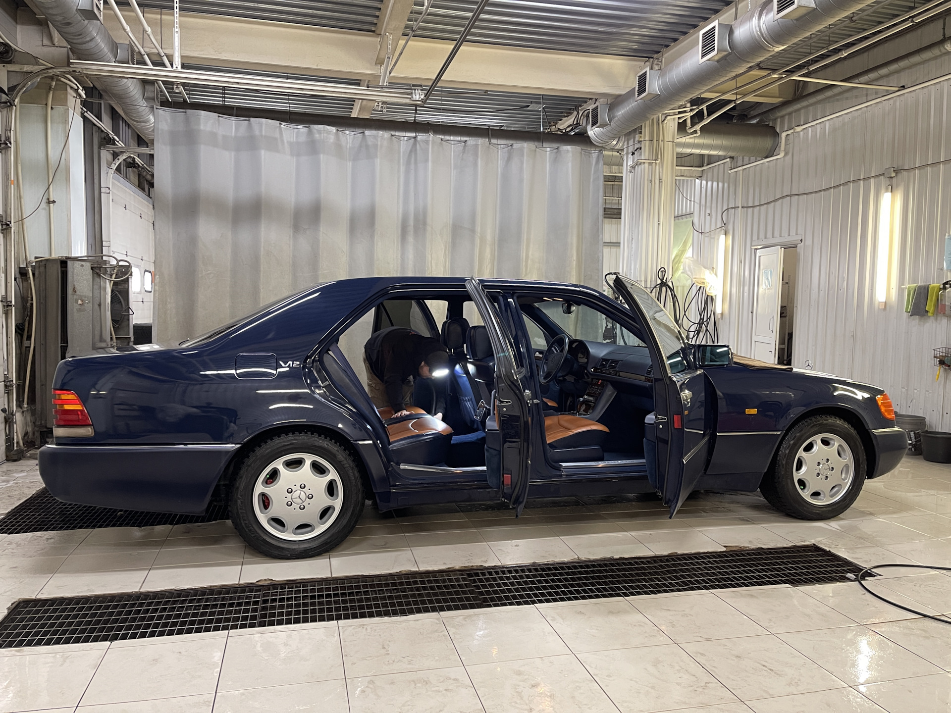 Трудовые будни — Mercedes-Benz S-Class (W140), 6 л, 1991 года | визит на  сервис | DRIVE2