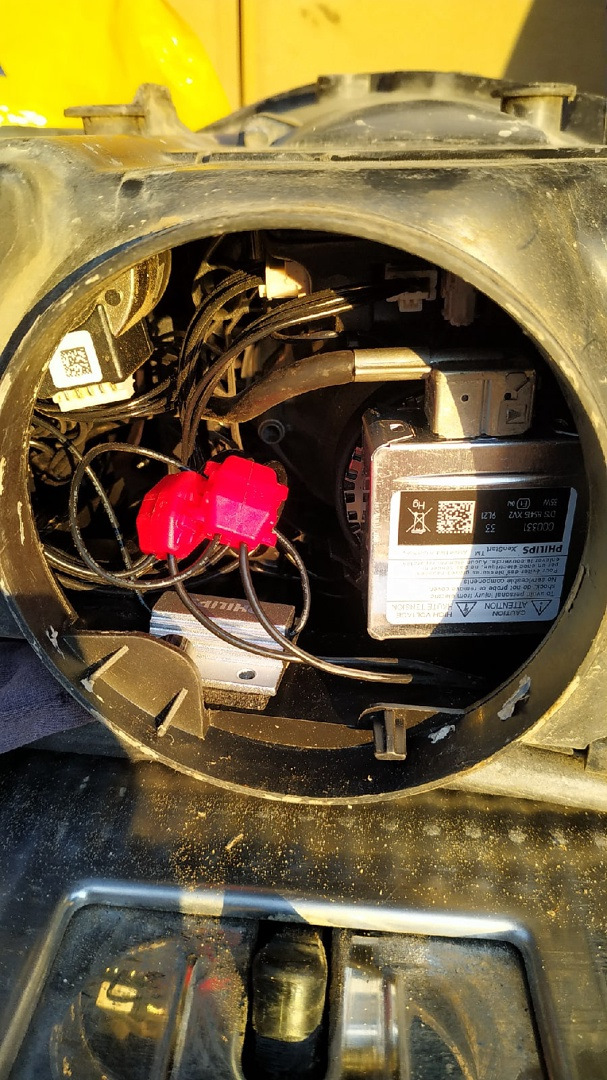 Led обманки на габариты и подсветка поворота — Volkswagen Touareg (1G ...