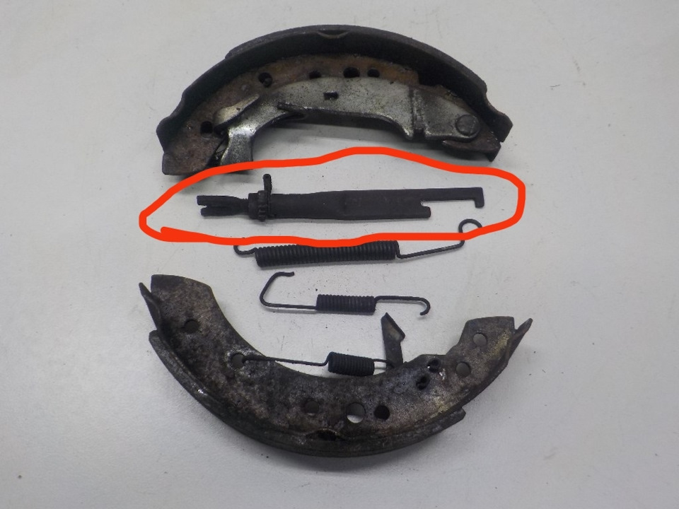 Дополнение к предыдущему посту про задние тормоза — Peugeot 206, 1,4 л ...