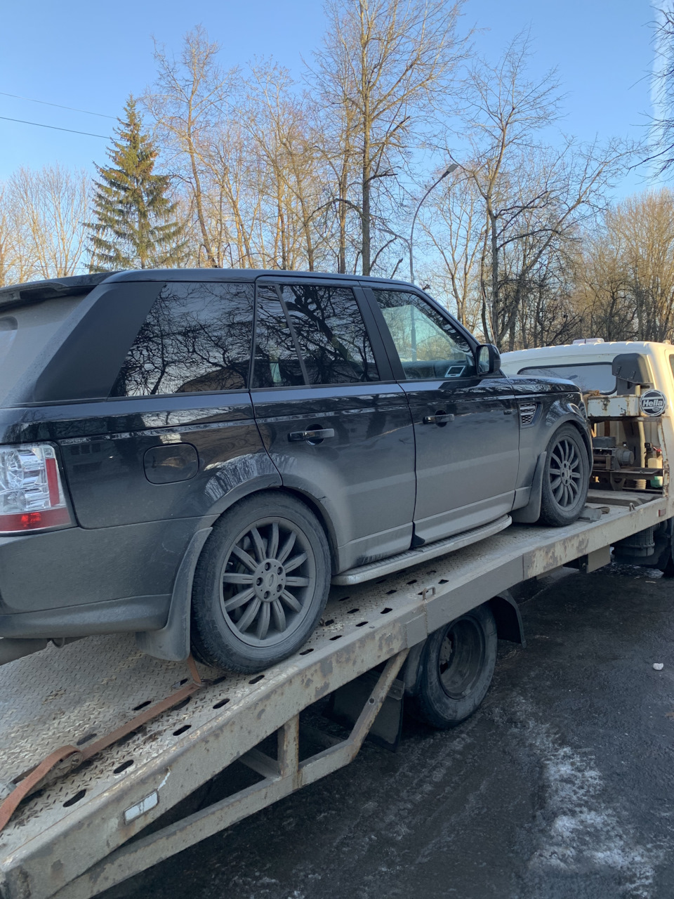 Машина на коленях+ коробка — Land Rover Range Rover Sport (1G), 5 л, 2012  года | поломка | DRIVE2