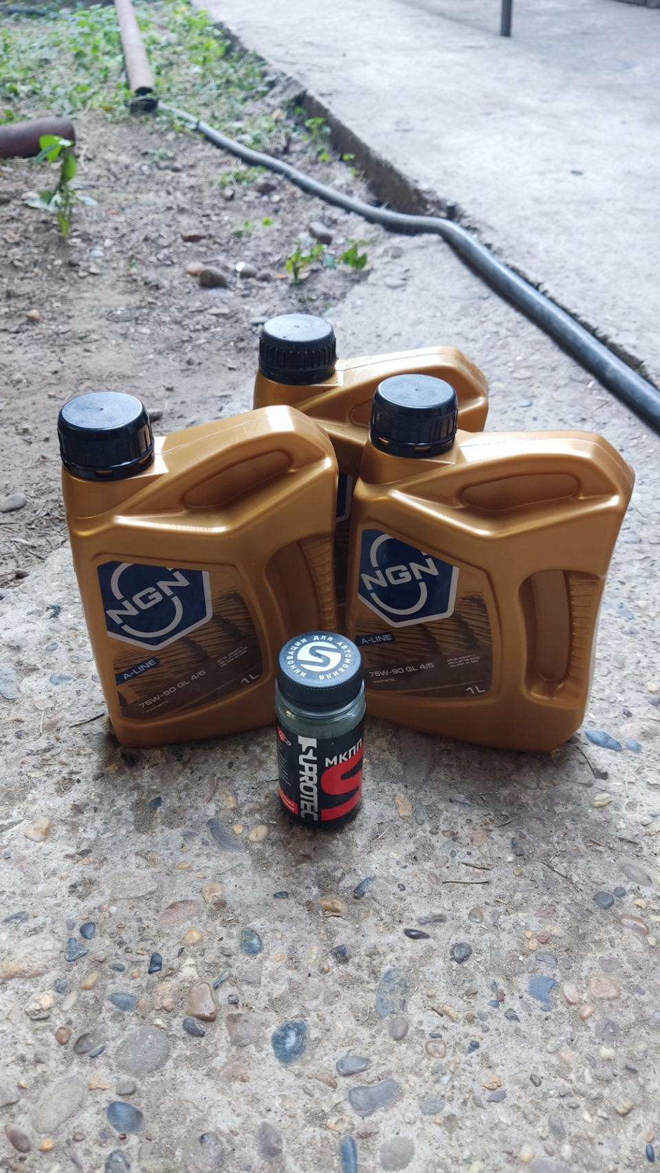 Замена масла МКПП — Geely Emgrand EC7 FE-1, 1,8 л, 2012 года | плановое ...