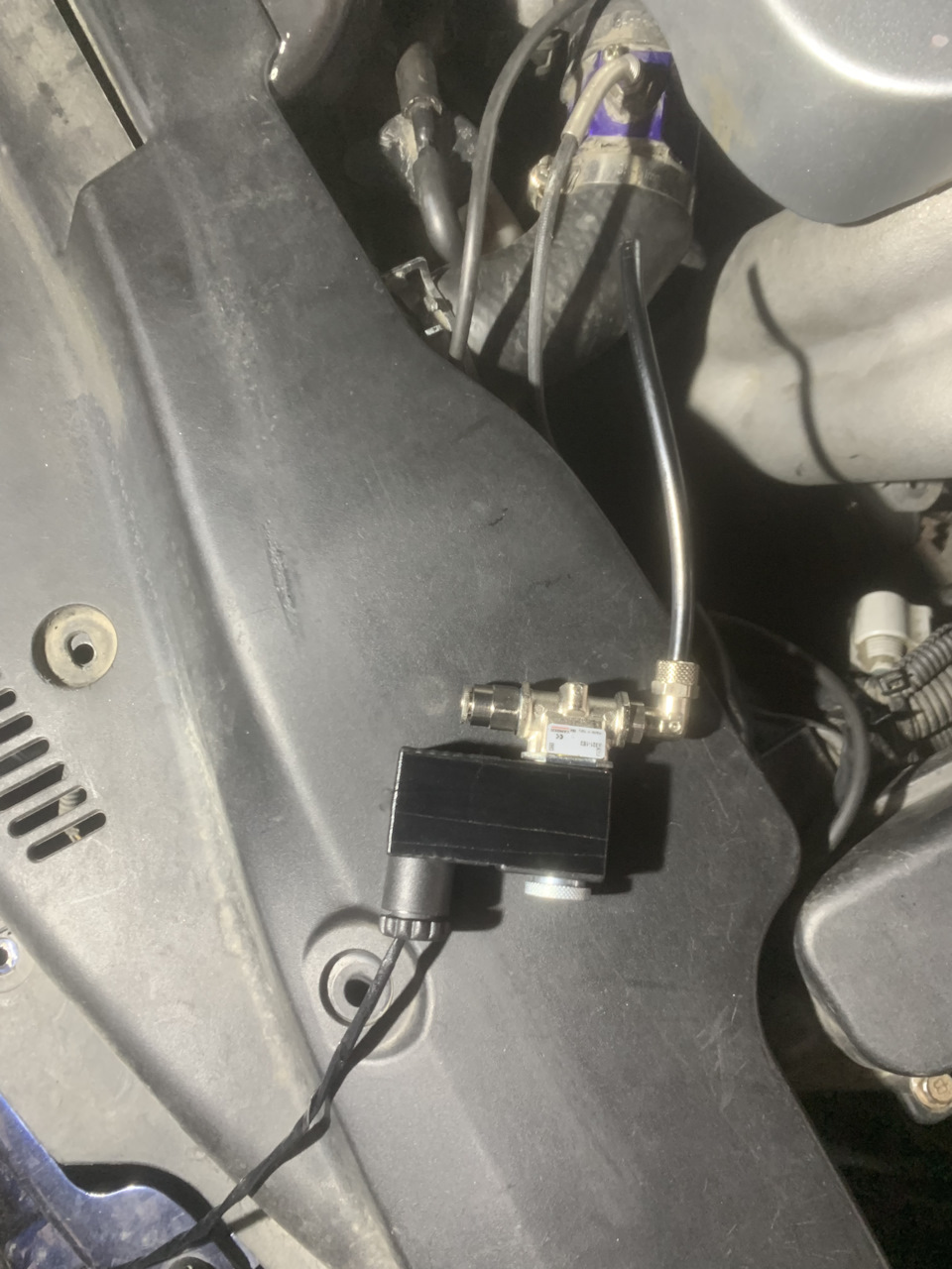 Установка водометанола. — Toyota Mark X (GRX120), 3,5 л, 2007 года ...