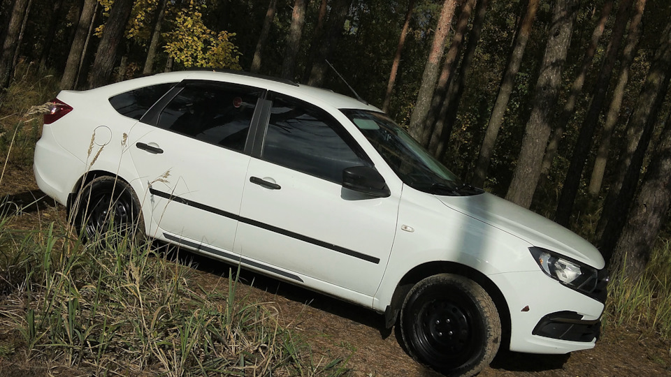 Губа на бампер — Lada Гранта Лифтбек (2G), 1,6 л, 2019 года | стайлинг ...