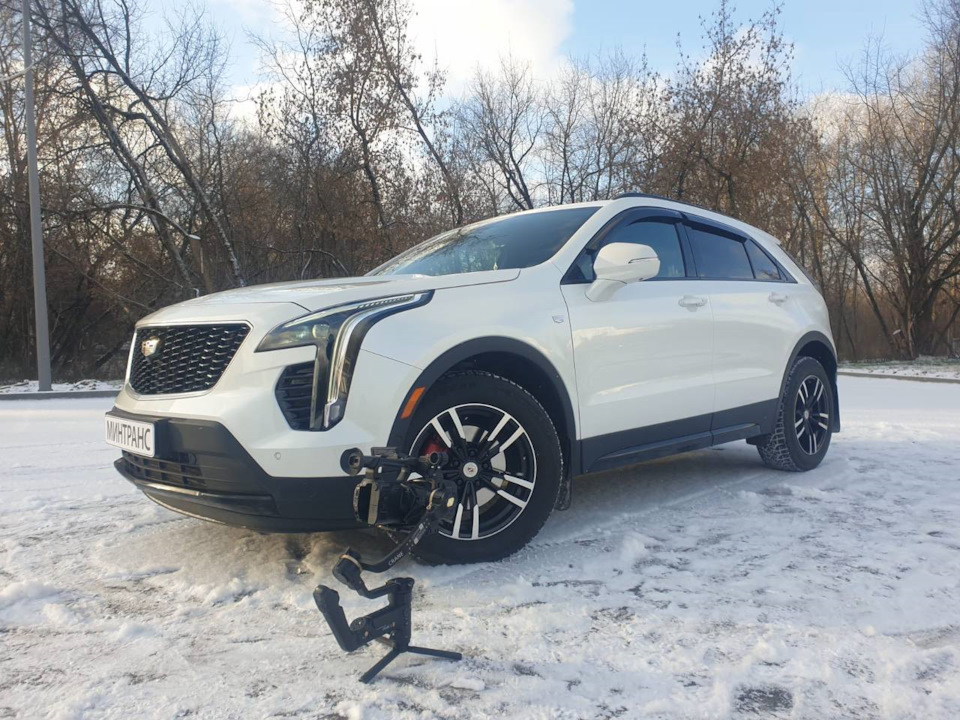 Фото в бортжурнале Cadillac XT4