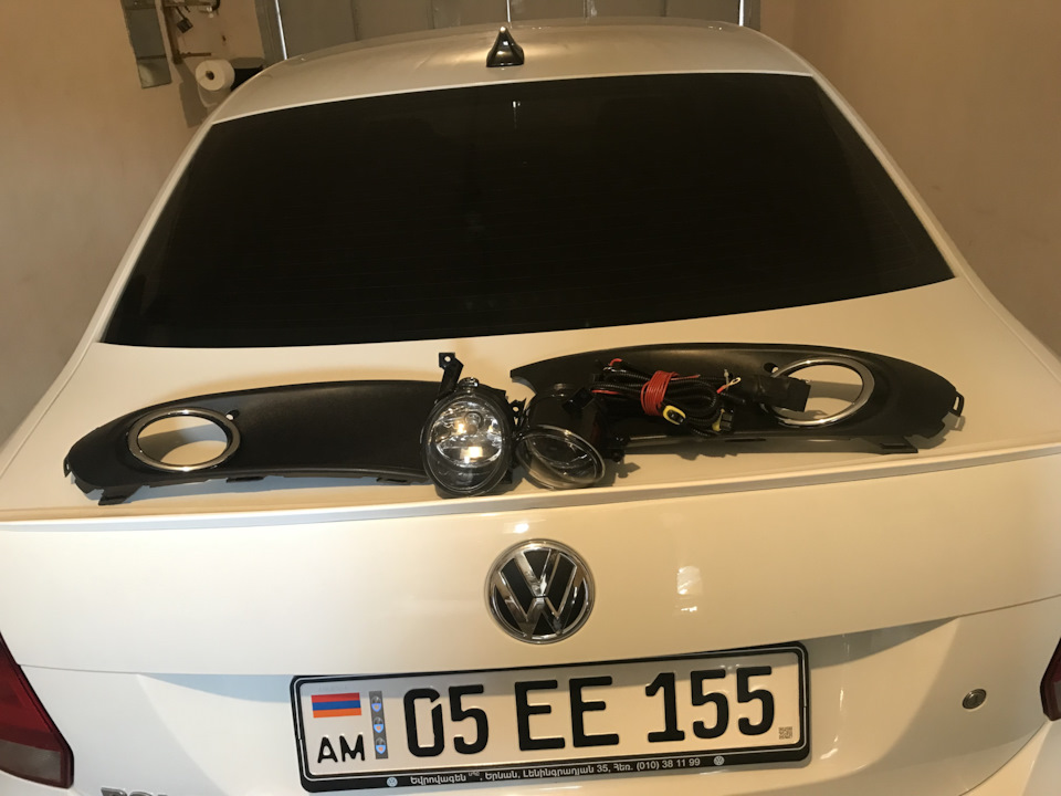 Установка ПТФ/ Поло — Volkswagen Polo Sedan, 1,6 л, 2014 года | просто ...