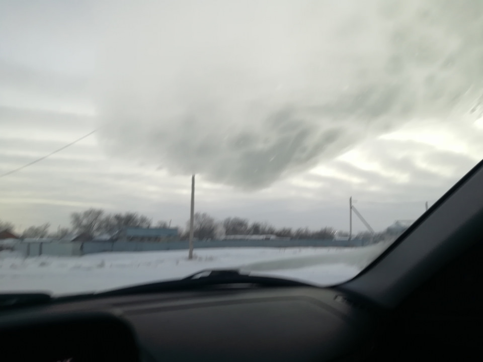 Замерзает лобовое стекло — Lada Приора седан, 1,6 л, 2014 года ...