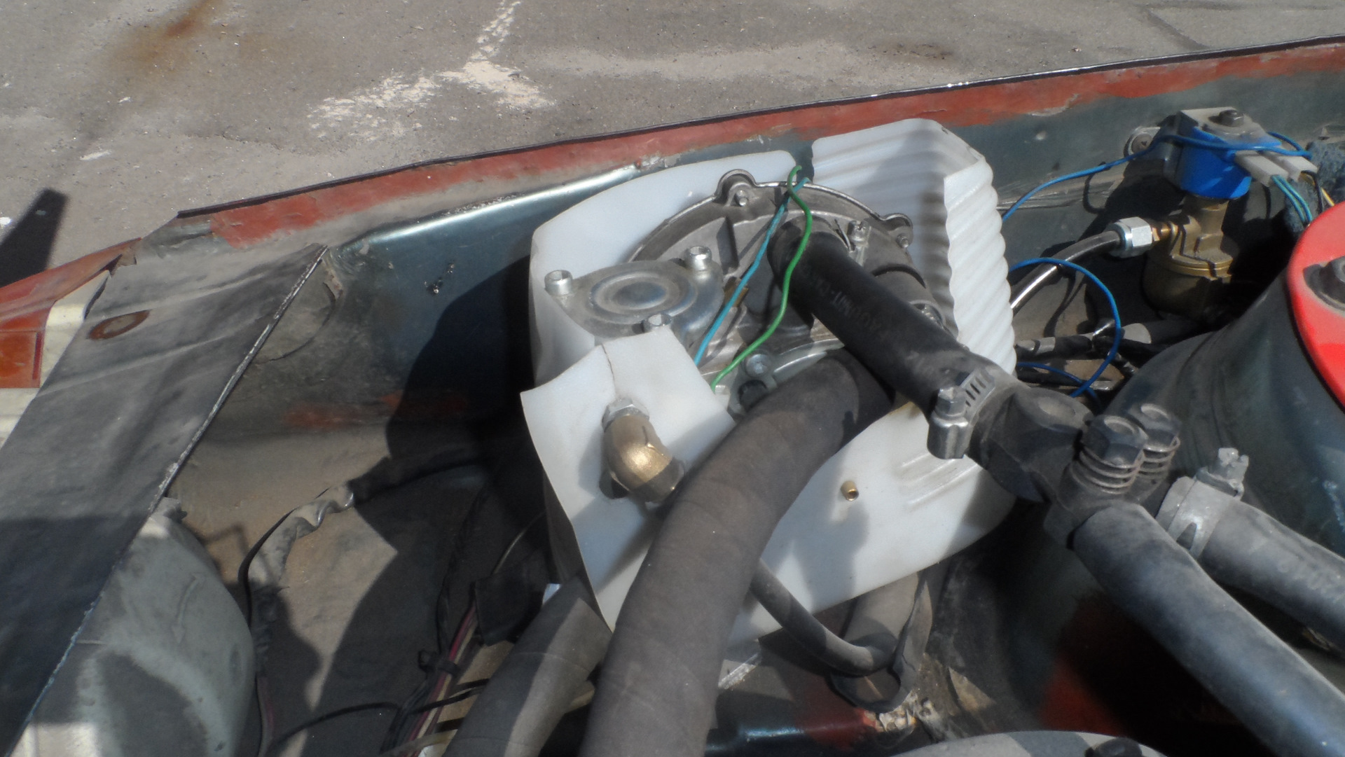 машина плохо заводится. клапан на баллоне гбо газель бизнес. гбо машина не заводится. клапан бензиновый ваз 2107. фильтр газового редуктора.