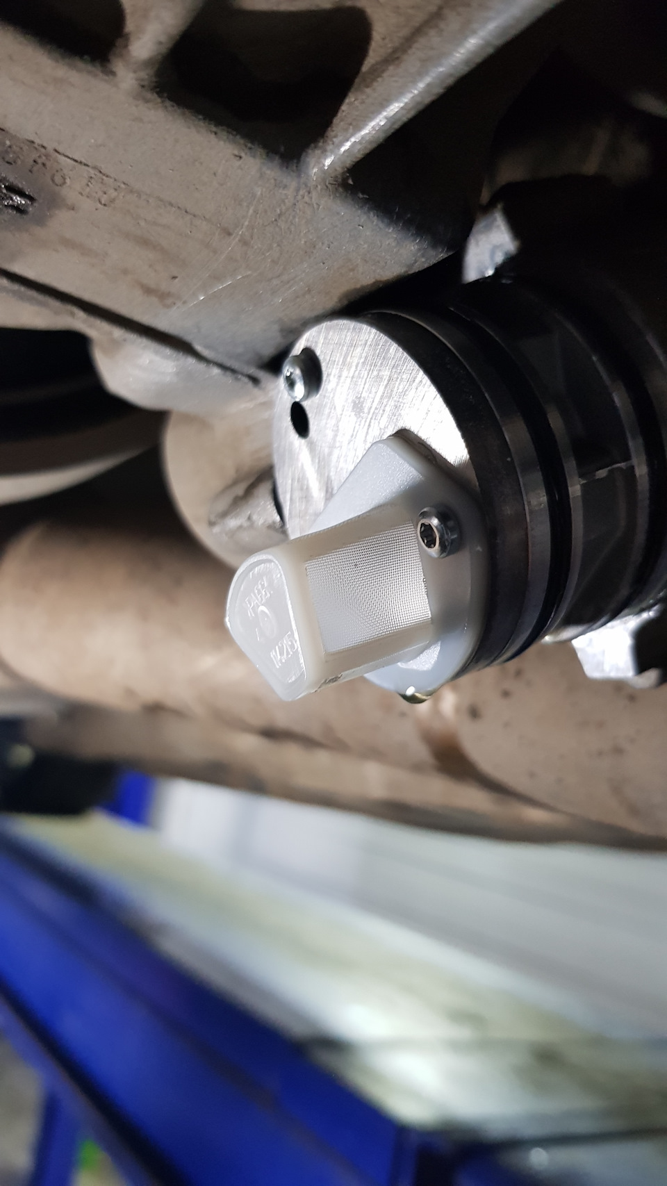 Замена масла в муфте Халдекс — Skoda Octavia Scout A7 Mk3, 1,8 л, 2015 ...