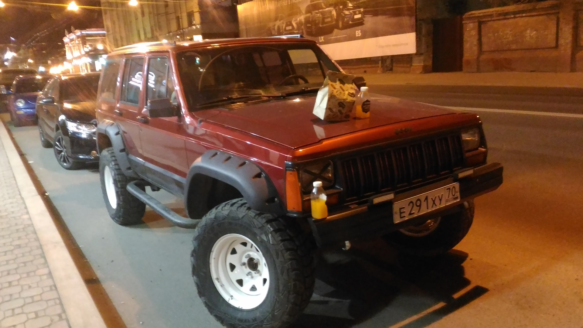 Jeep Cherokee (XJ) 4.0 бензиновый 1993 | Чердак на DRIVE2