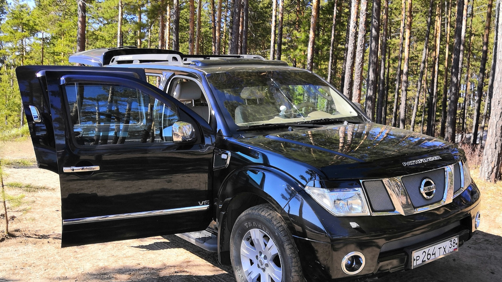 Патфайндер 3.5 отзывы. Пафик. Пафик машина. Nissan Pathfinder 4g проигрывание музыки. Отзывы Ниссан Патфайндер 4.0 бензин.