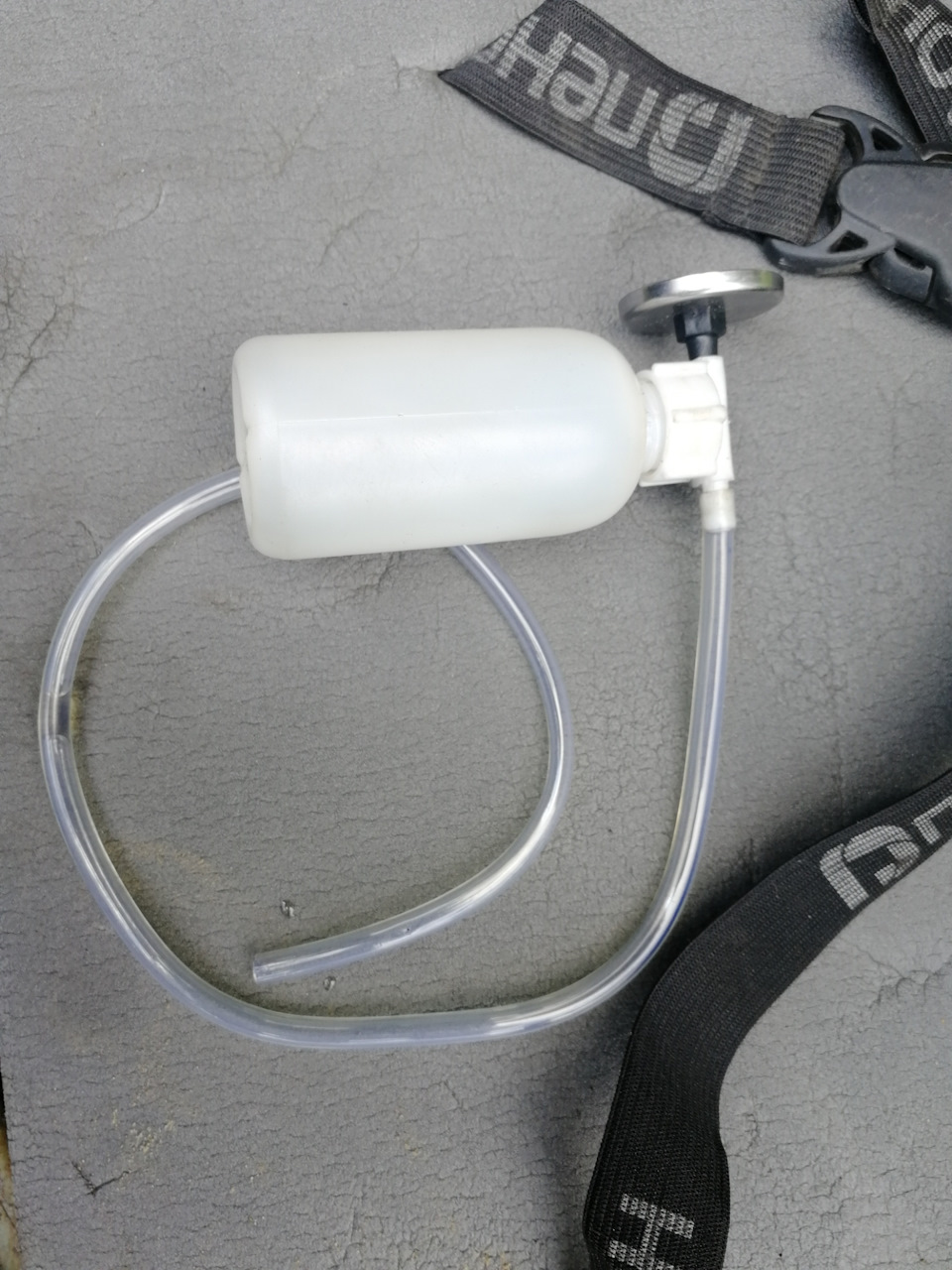 Замена зтц и прокачка тормозов — Lada Приора седан, 1,6 л, 2013 года ...