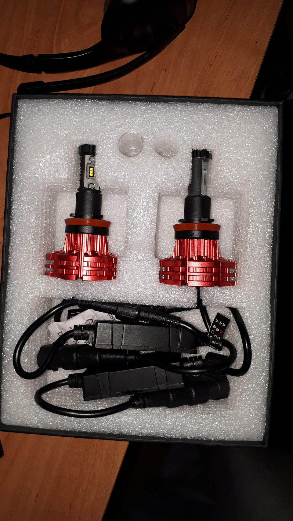 светодиоды в ПТФ — Audi Q5 (1G), 3 л, 2010 года | своими руками | DRIVE2