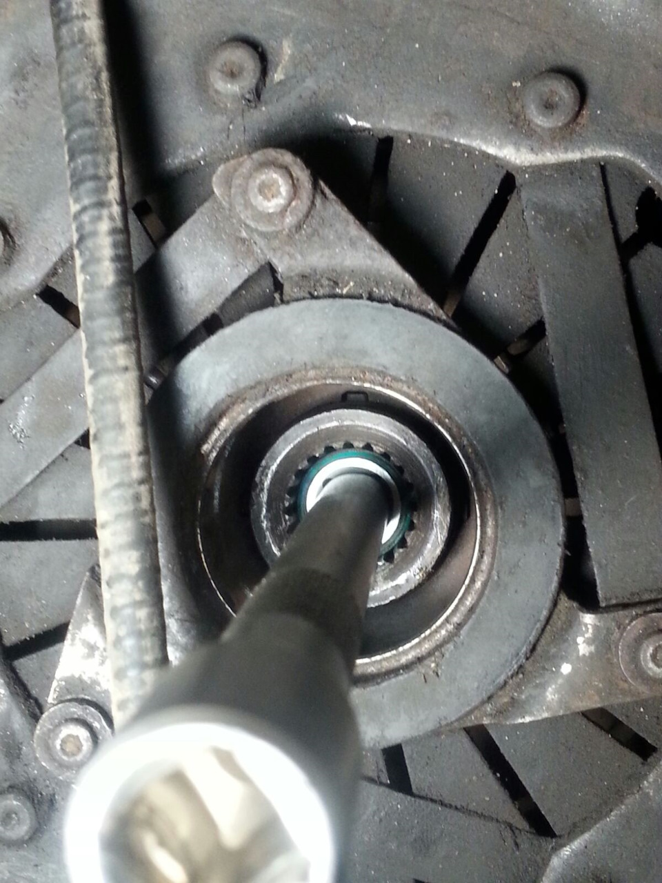 #28 Замена выжимного подшипника. — Lada 2101, 1,3 л, 1976 года ...