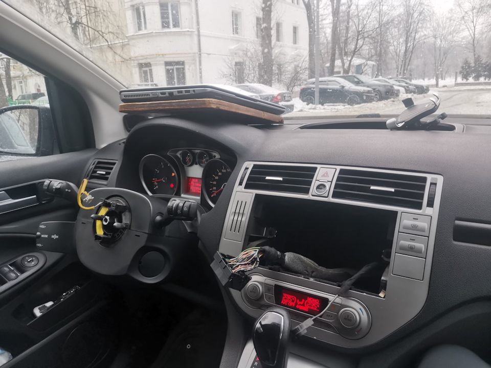 honda freed 2012 родная магнитола