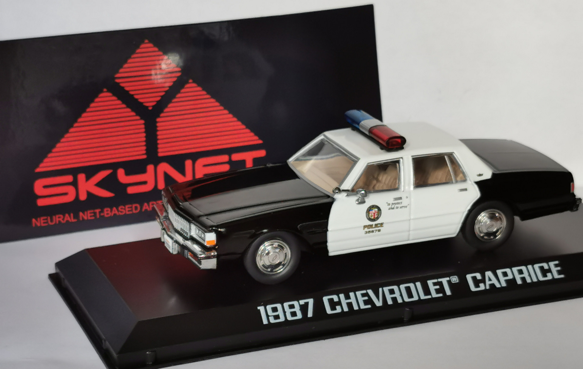 Chevrolet Caprice 1987 — машина из фильма 