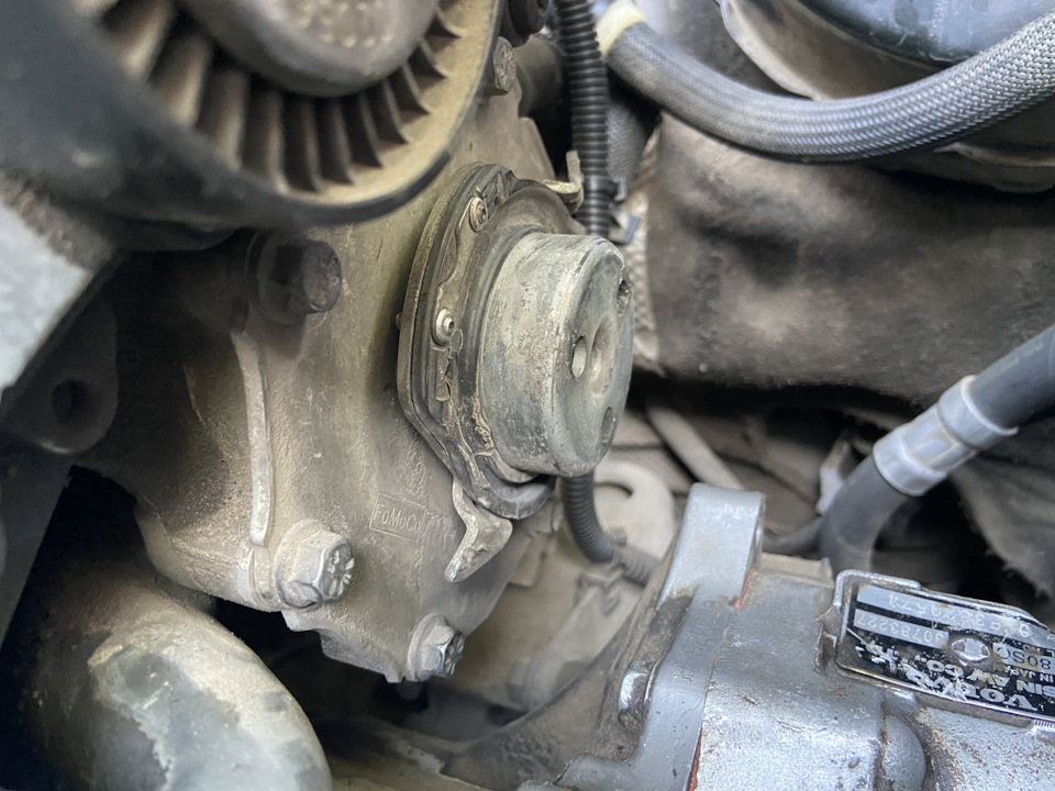 Фото в бортжурнале Volvo XC90 (1G)