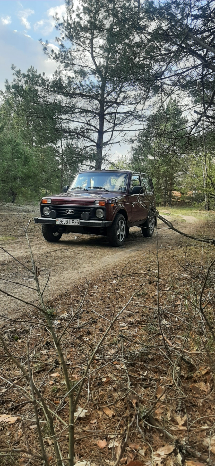 Глава 13. Hella Rallye 3000 или да будет свет. Течет лобовое, запах ...