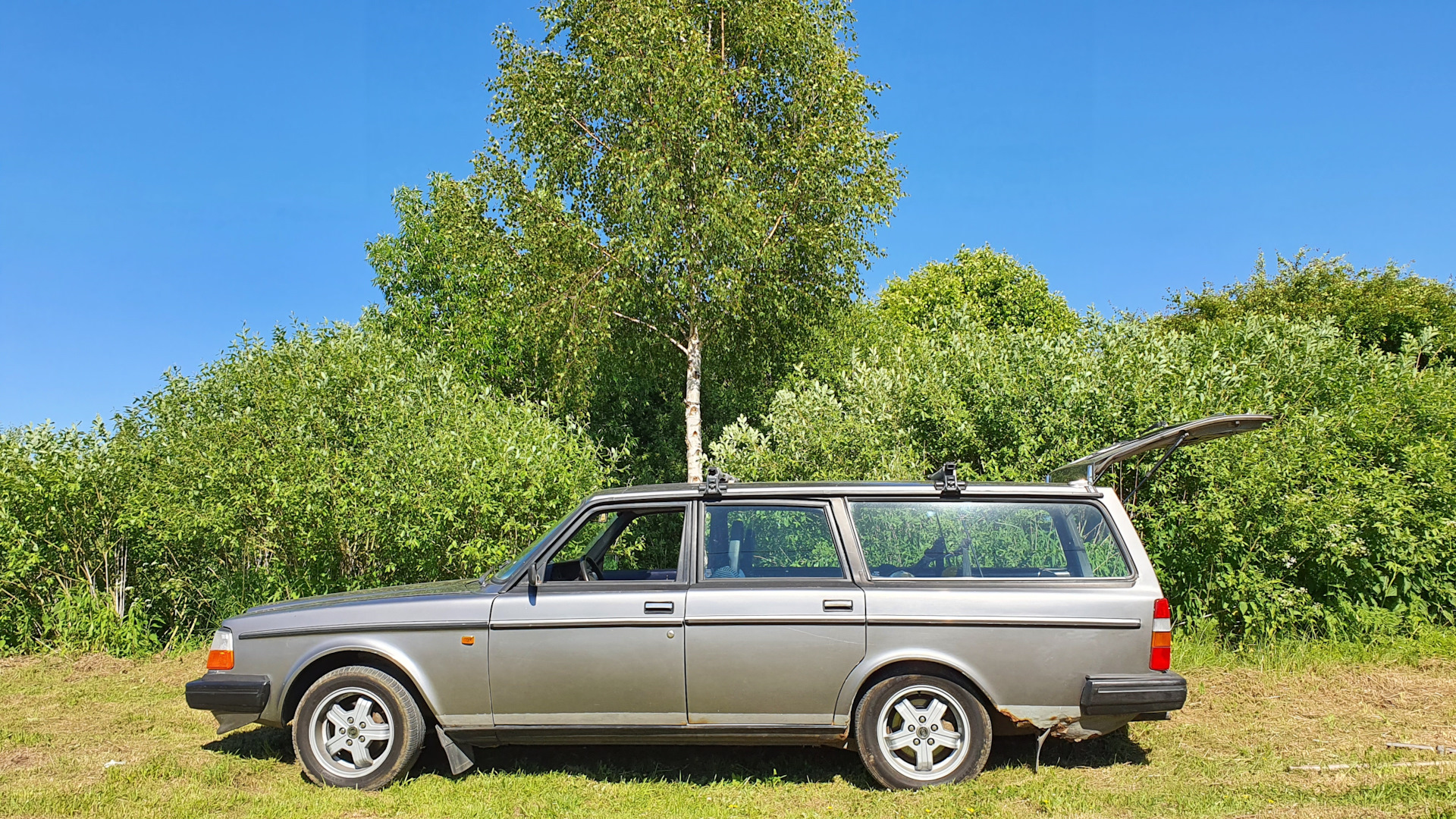 Volvo 245 2.3 бензиновый 1985 | Квадратиш, практиш, гут на DRIVE2