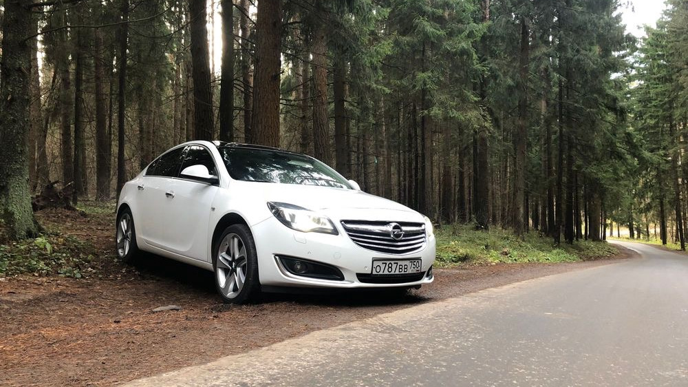 Опель инсигния 2014 1.6 турбо. Opel Insignia 2015. Опель Инсигния 2015. Опель Инсигния белая. Опель Инсигния 2015 года седан.