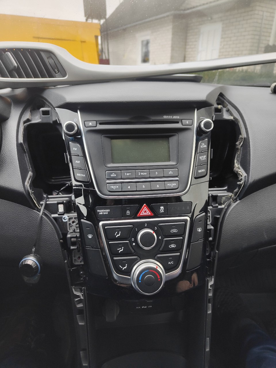 Верхний Бардачок - Hyundai i30 (1G), 1,6 л, 2011 года аксессуары DRIVE2