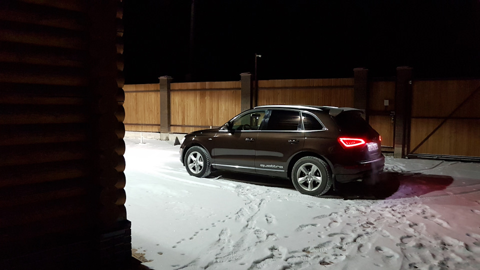 Фото в бортжурнале Audi Q5 (1G)