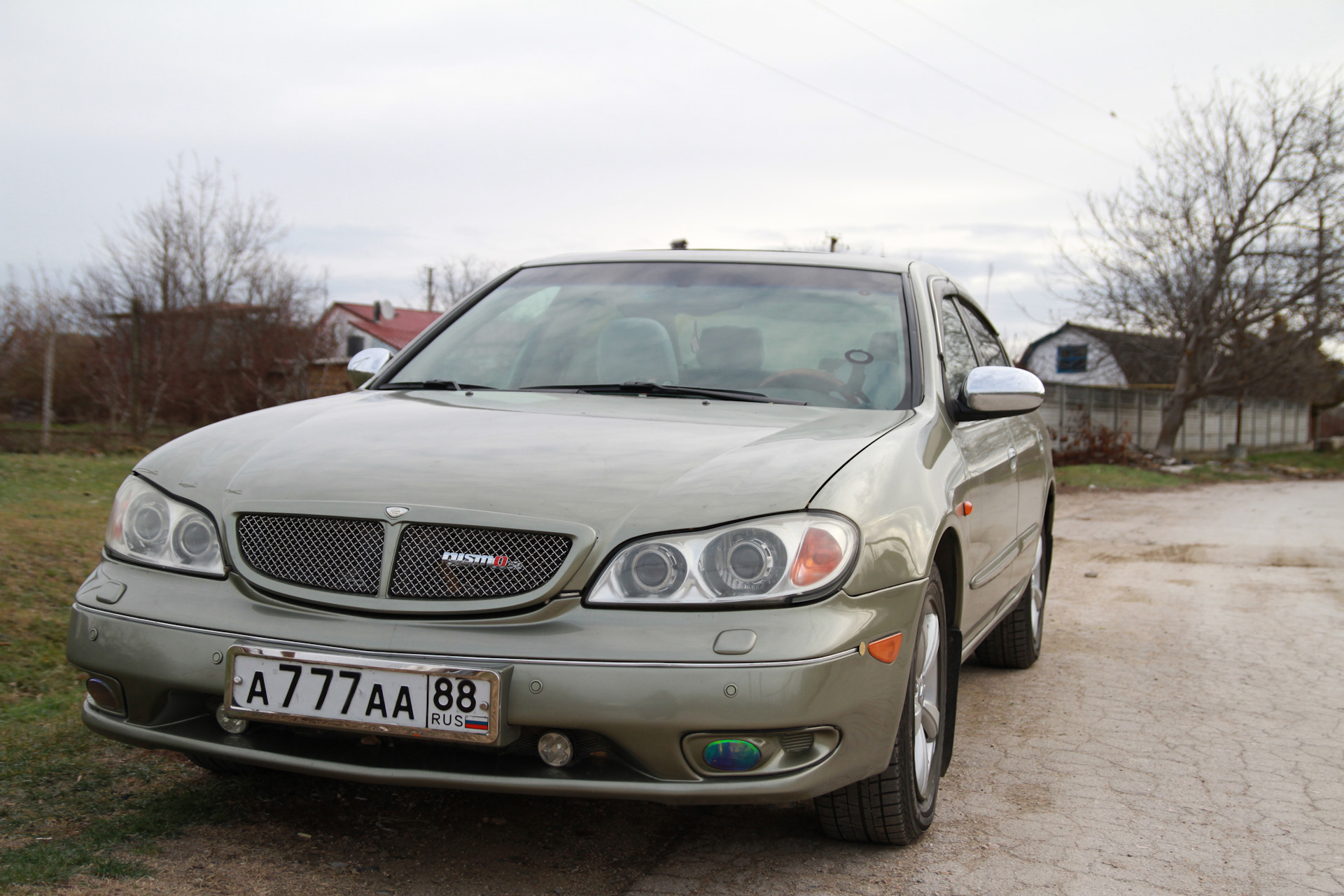 Мелкая неприятность и устранение провисание бампера — Nissan Maxima QX  (A33), 3 л, 2001 года | своими руками | DRIVE2