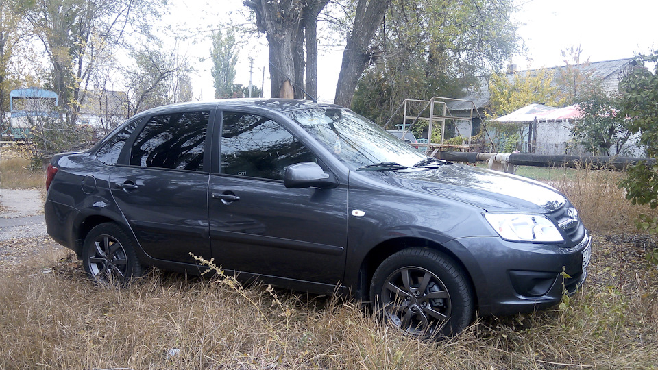 все нормально, это ВАЗ )) — Lada Гранта, 1,6 л, 2018 года | наблюдение ...