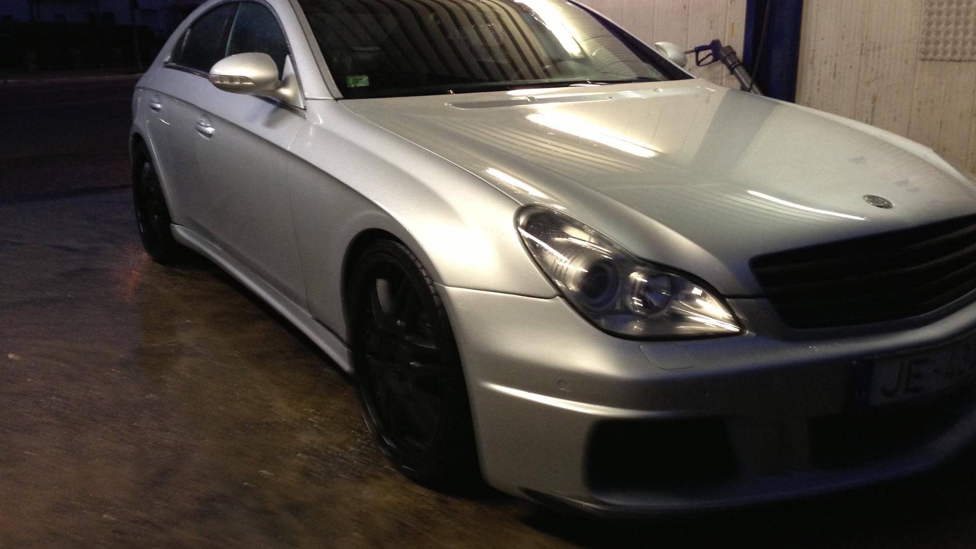 Brabus Rocket w219