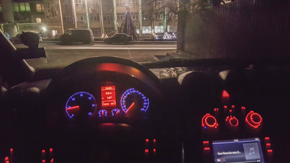 Photo from the logbook Volkswagen Caddy (3G)