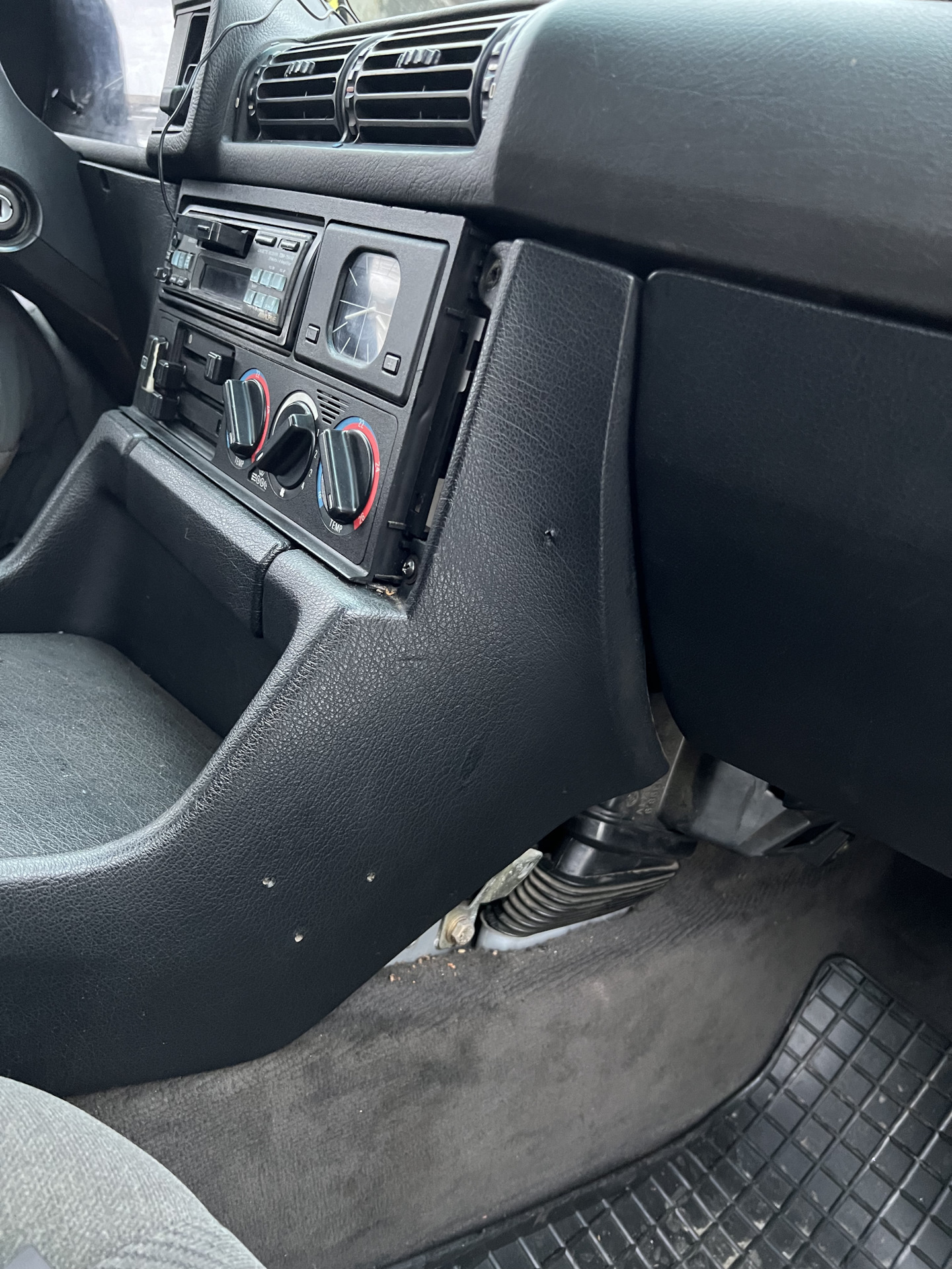 Замена радиатора печки — BMW 5 series (E34), 2,5 л, 1992 года | поломка ...