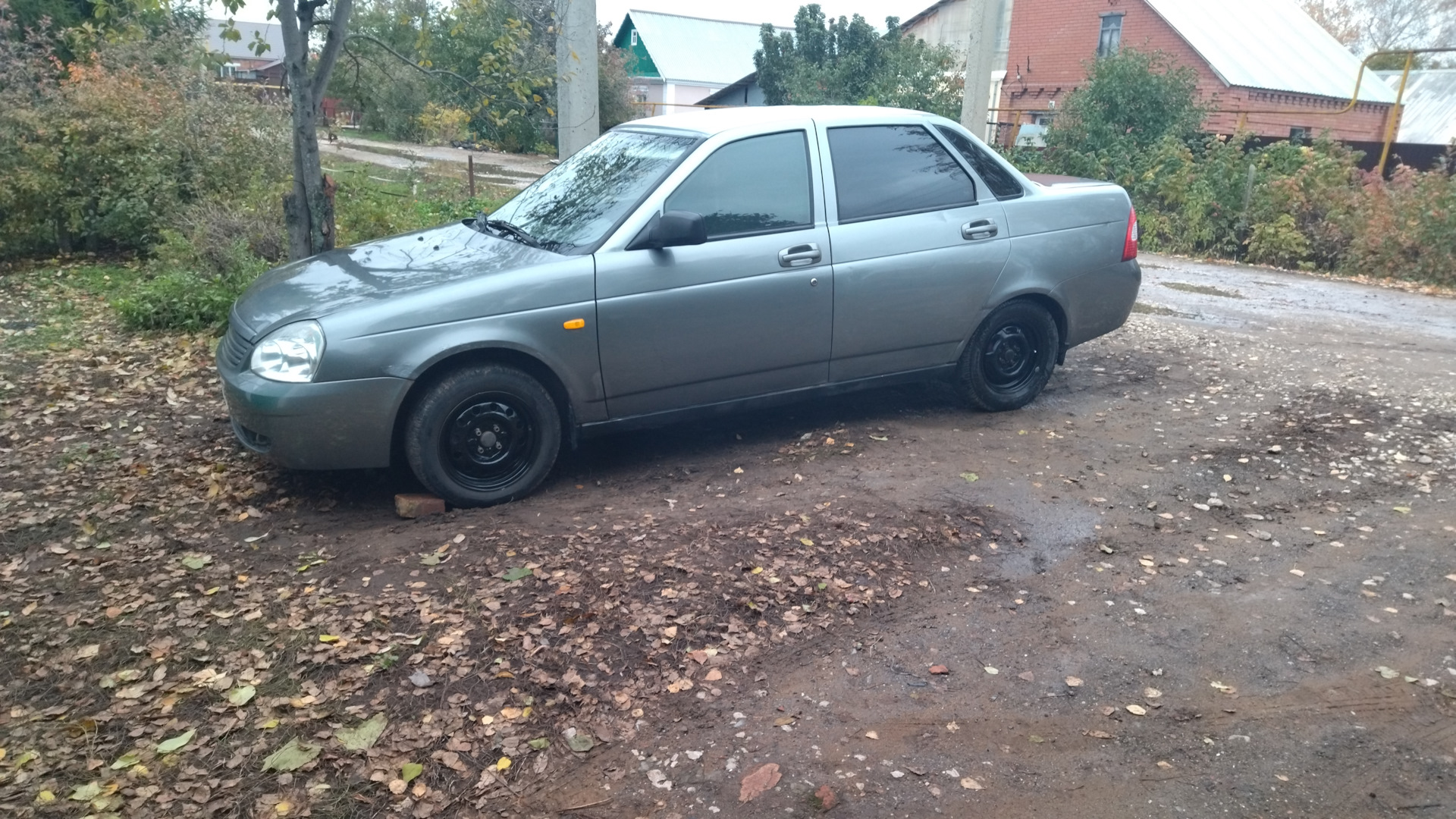 Lada Приора седан 1.8 бензиновый 2008 | Серо-зеленый металлик на DRIVE2