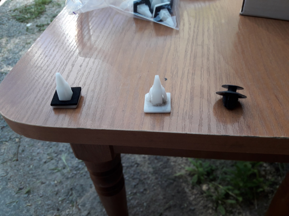 Снятие накладки порога, подготовка к антикоррозионной обработке кузова ...