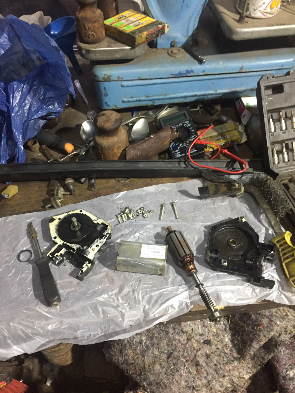 Сломался стеклоподъемник стеклоподъемник — Lada 21124, 1,6 л, 2006 года ...