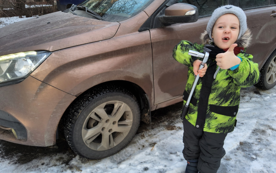 Фото в бортжурнале Lada XRAY