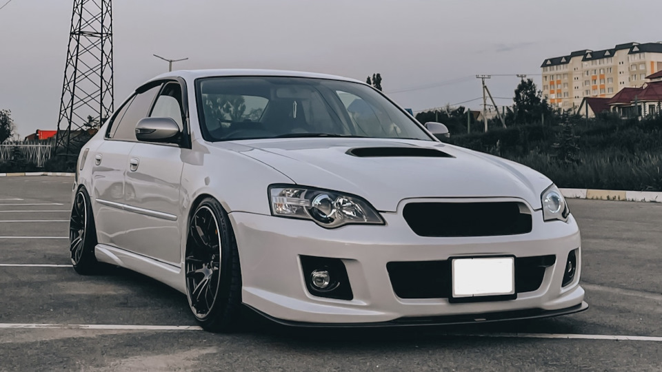 Subaru Legacy 2.0 GT SpecB 5MT