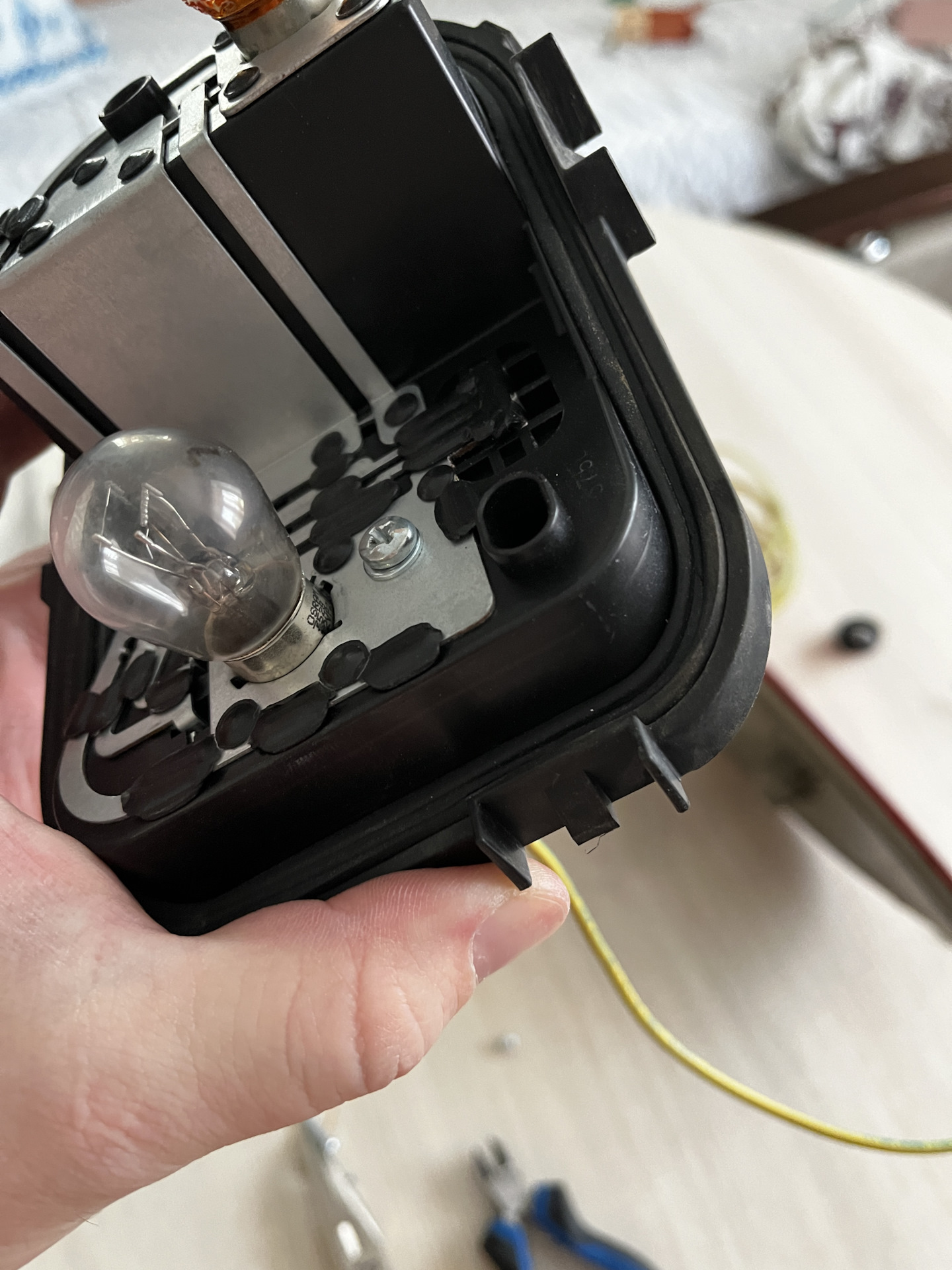 Народная болячка- масса задних фонарей — Renault Fluence, 2 л, 2012 ...