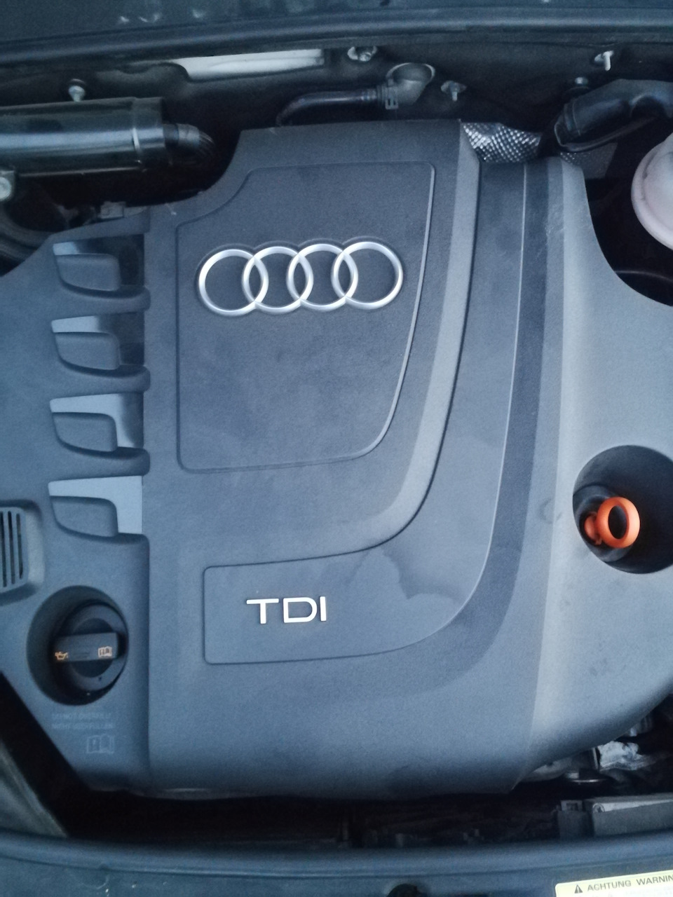 Замена уплотнительного кольца дроссельной заслонки — Audi A6 Avant (C6 ...