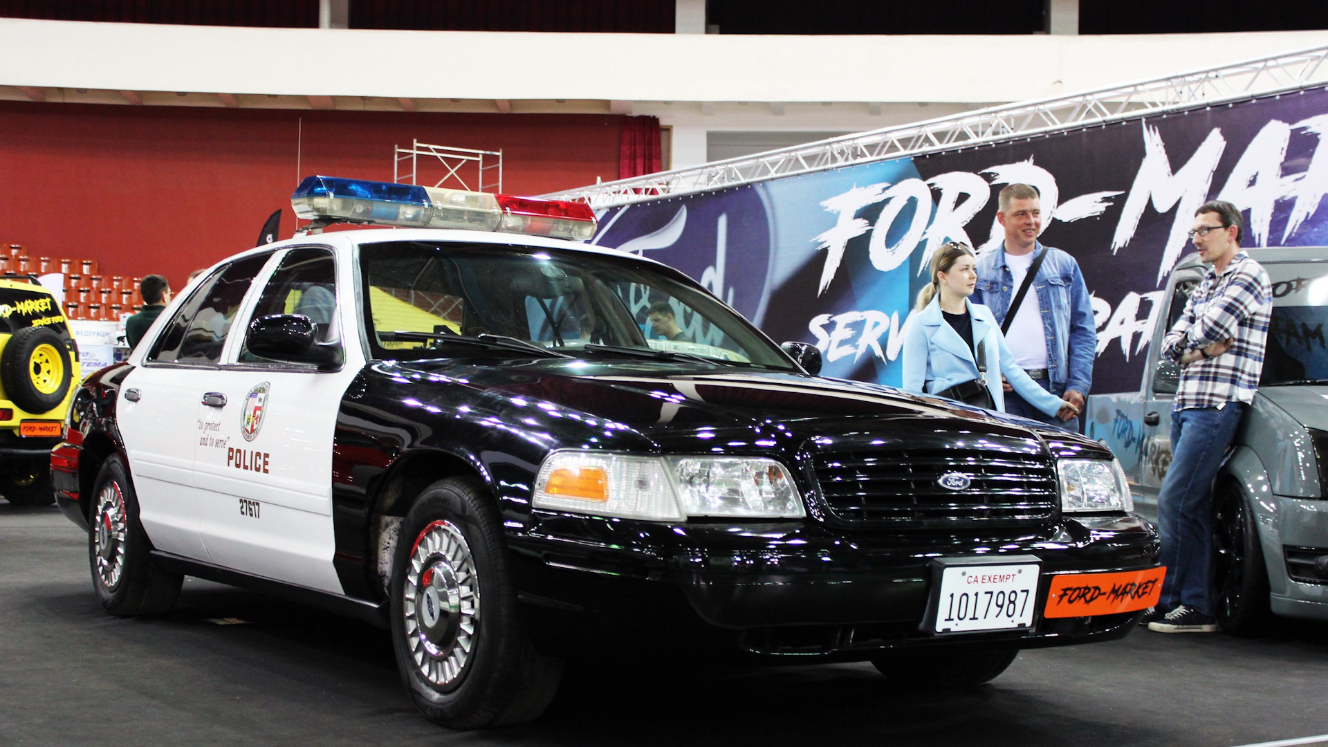 Ford Crown Victoria 4.6 бензиновый 1998 | LAPD patrol car на DRIVE2