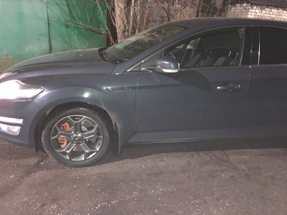 1 — Ford Mondeo IV