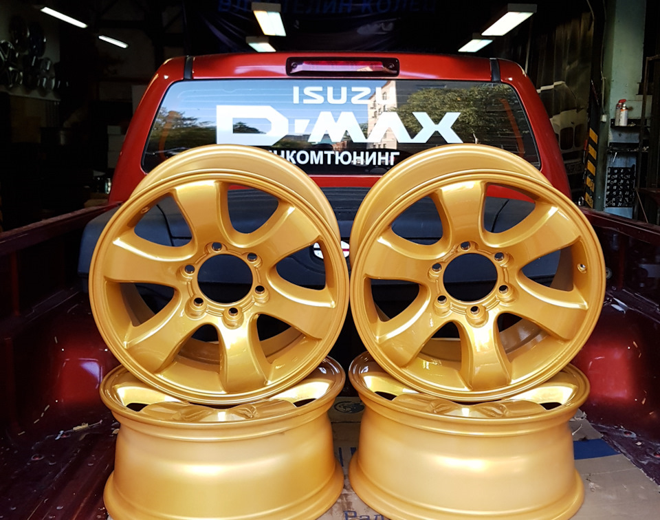 Фото в бортжурнале Isuzu D-Max (1G)