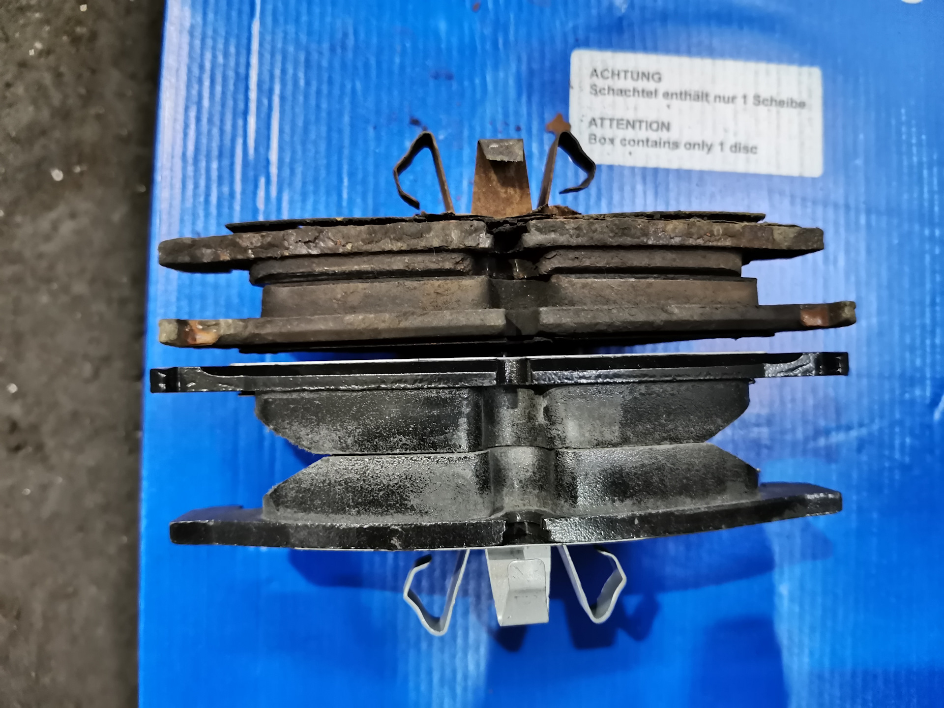 Mercedes-Benz SLR McLaren — переборка фар + покраска масок. — КБ АВТО ...