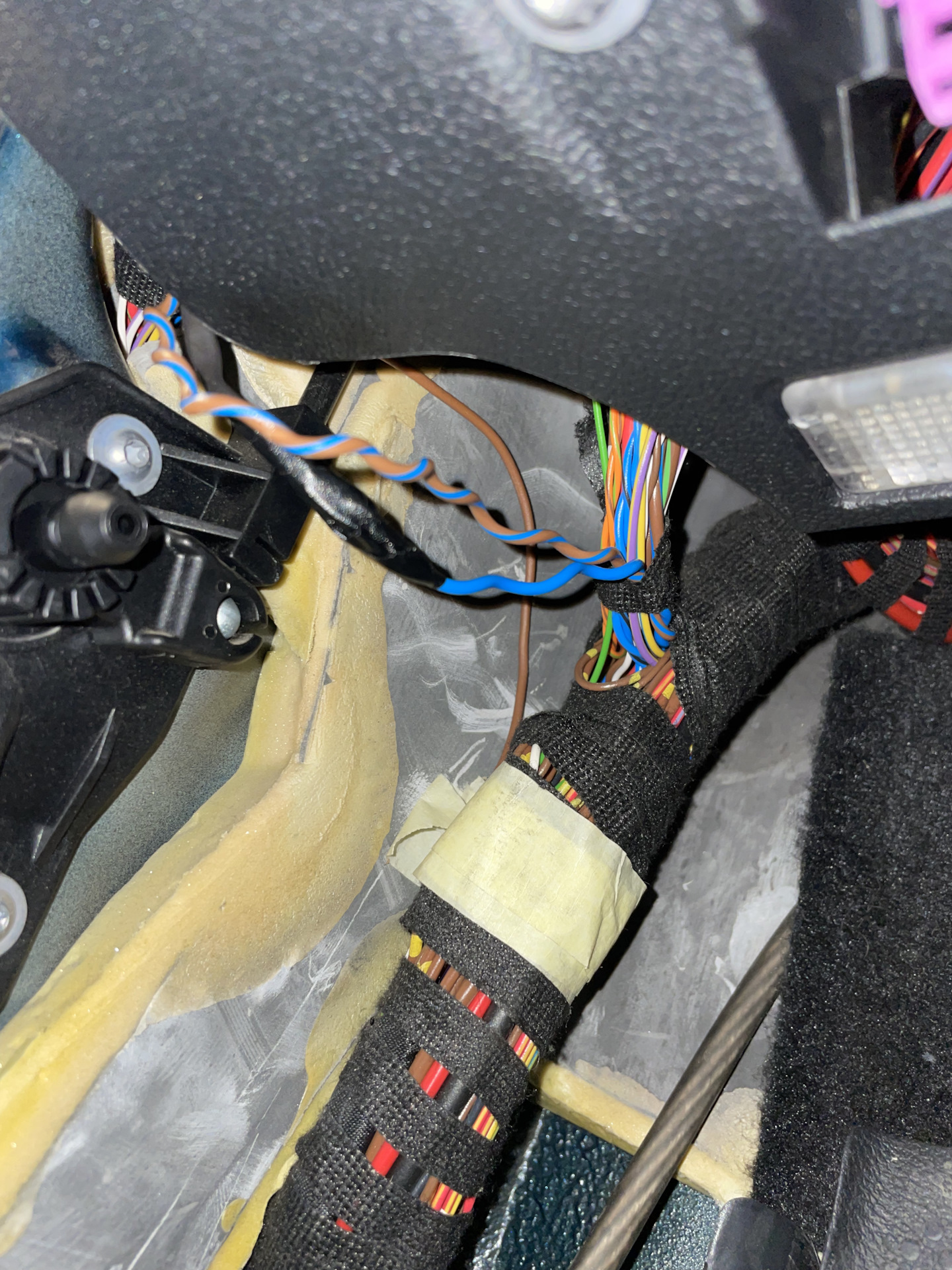 16.1 Сабвуфер не играет — Skoda Superb Mk2, 2 л, 2015 года | автозвук ...