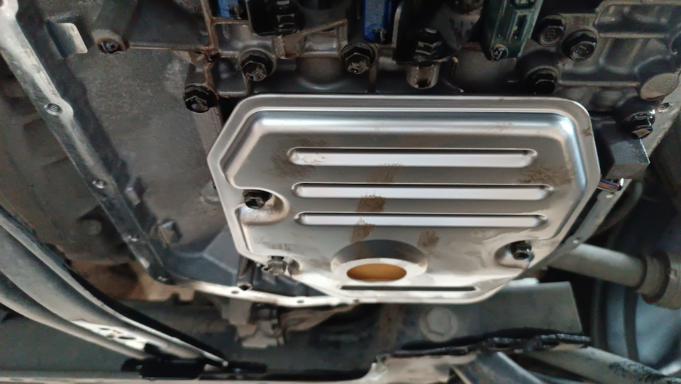 Фото в бортжурнале Toyota RAV4 (IV)