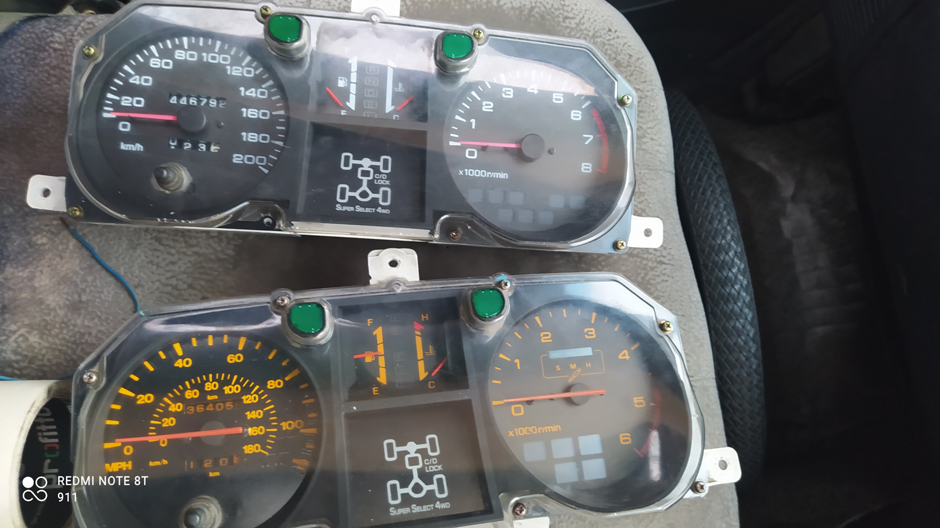 Приборная панель паджеро 2. Приборная панель Паджеро 2 4м40. Mitsubishi Fuso 1989 приборная панель. Панель приборов Паджеро спорт 2. Щиток приборов Венто смарт 2.