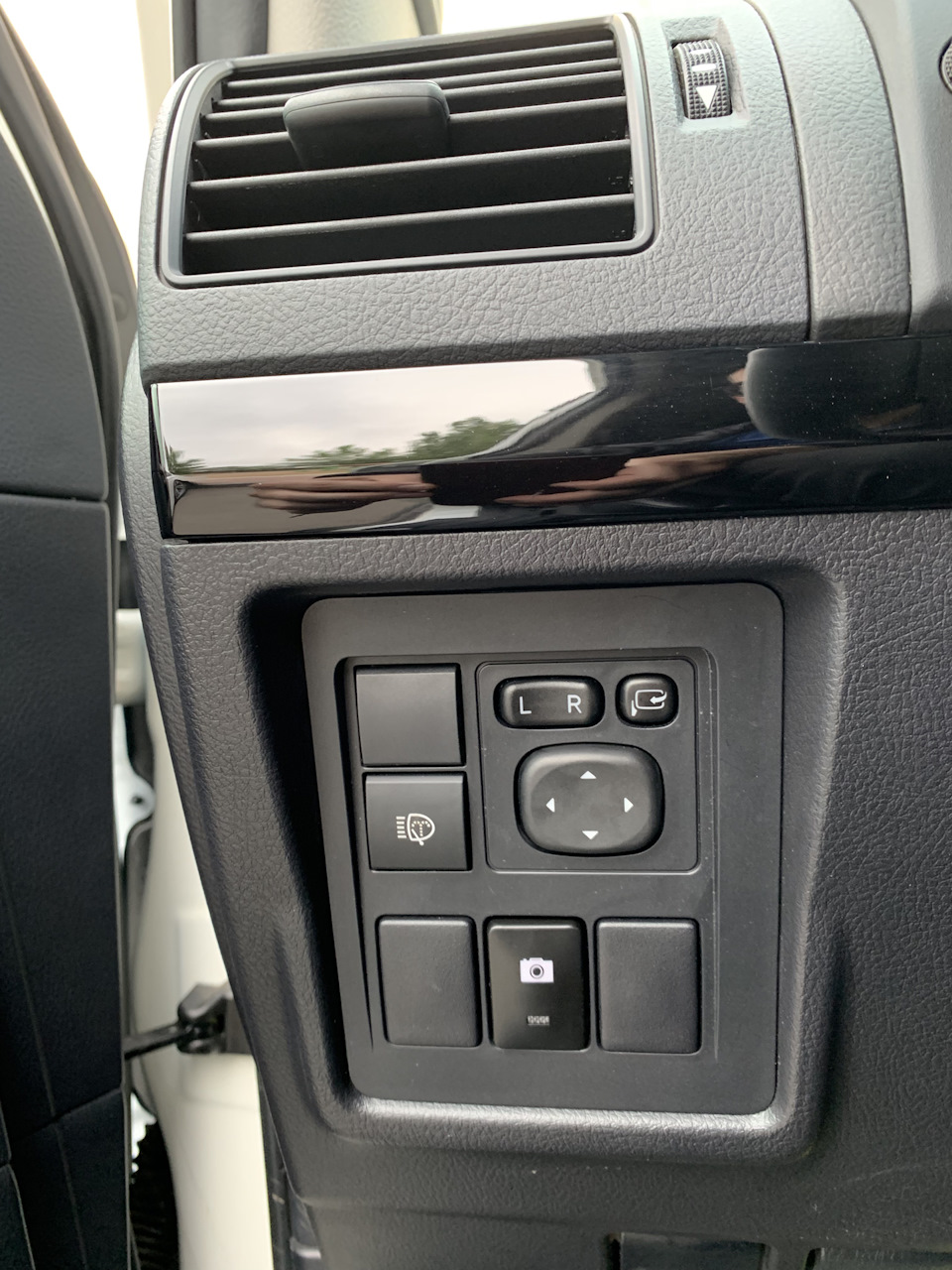 Фото в бортжурнале Toyota Land Cruiser Prado 150-series