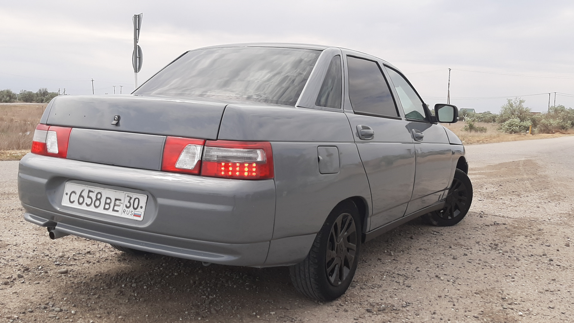 Lada 21104 6.3 бензиновый 2003 | Nardo Grey на DRIVE2