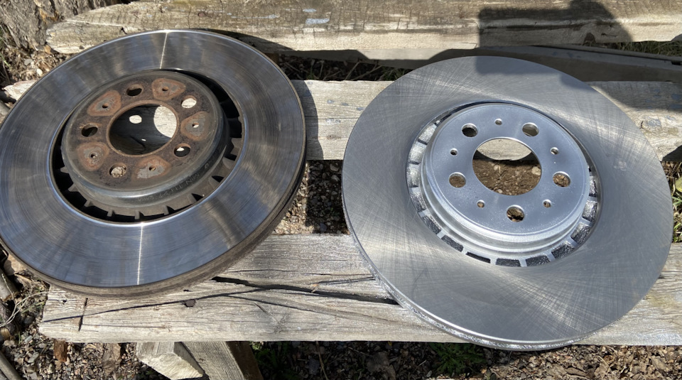 Фото в бортжурнале Volvo XC90 (1G)