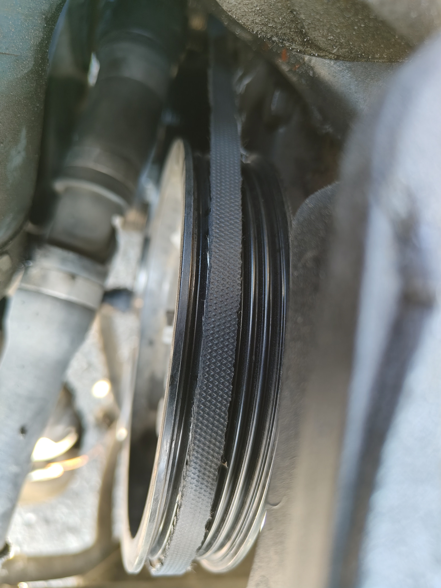 Навесной ремень. — BMW 7 series (E65/E66), 3 л, 2007 года | поломка ...